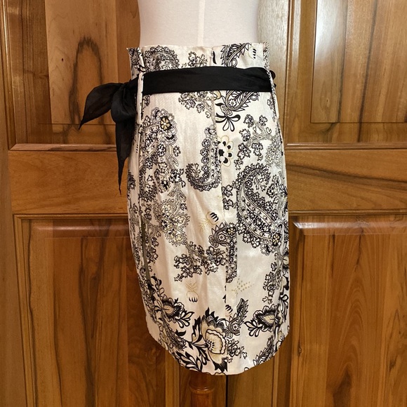 3.1 phillip lim - white/black/gold - paper bag waist puffed pleated skirt - 8 - Picture 3 of 14